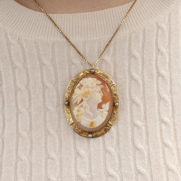 14ky Cameo with Seed Pearls - Picture 6 of 6